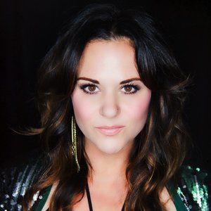 Meet your Posher, Shelly